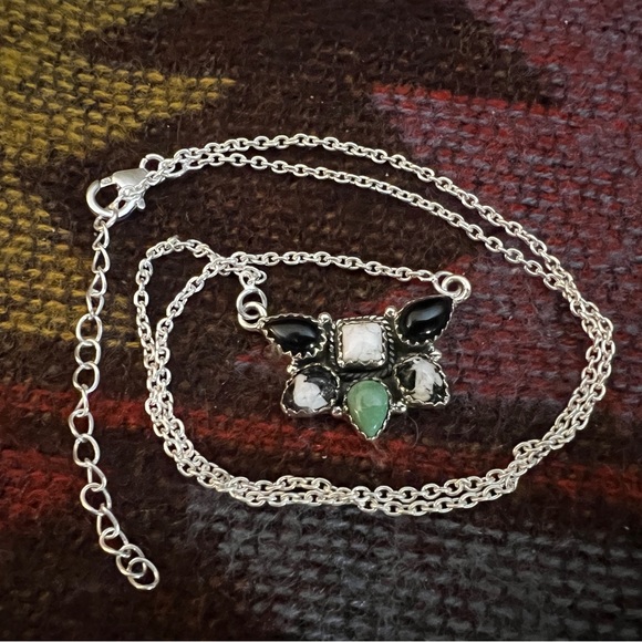 ❤️ White Buffalo Kingman Turquoise Onyx Pendant Necklace Navajo 19.5 Adjustable - Picture 1 of 17
